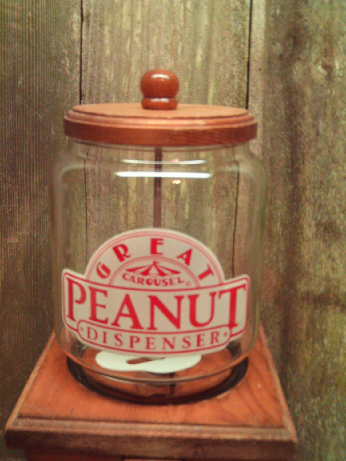 Great Carousel Peanut Dispenser