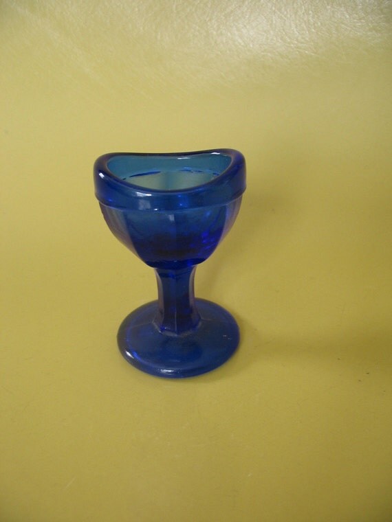 Antique Cobalt Blue Glass Eye Wash Optical Cup