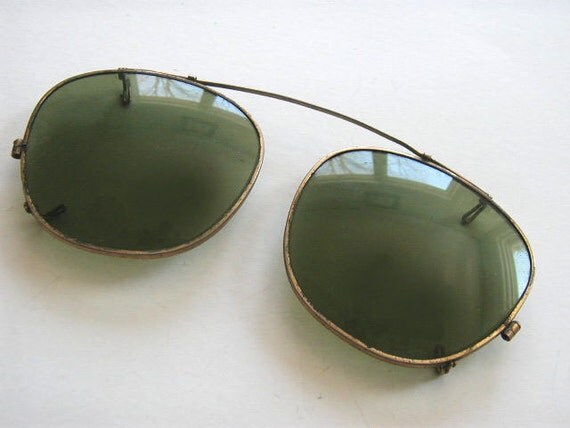 Vintage Ray Ban Aviator Clip On Sunglasses with Original Case