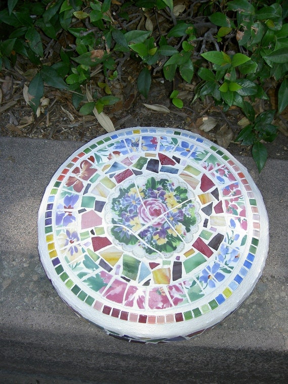 Mosaic Stepping Stone Garden Art