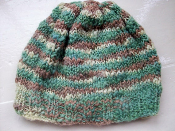 Child's beanie knit wool natural dyed green by SpinningStreak