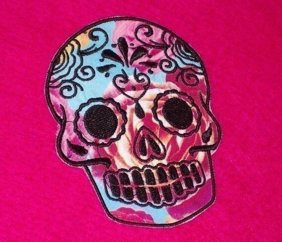 Day of the Dead, Sugar Skull EMBROIDERED patch 4 roses