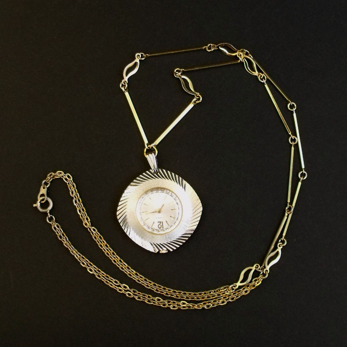 Vintage Timex gold ladies Pendant watch with chain... WORKS