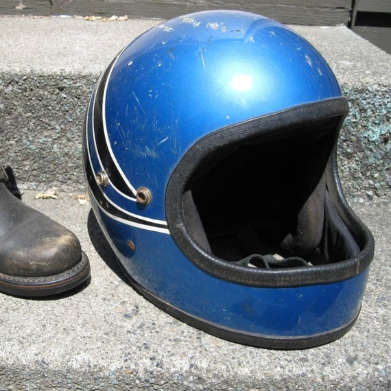 Metallic blue vintage motorcycle helmet