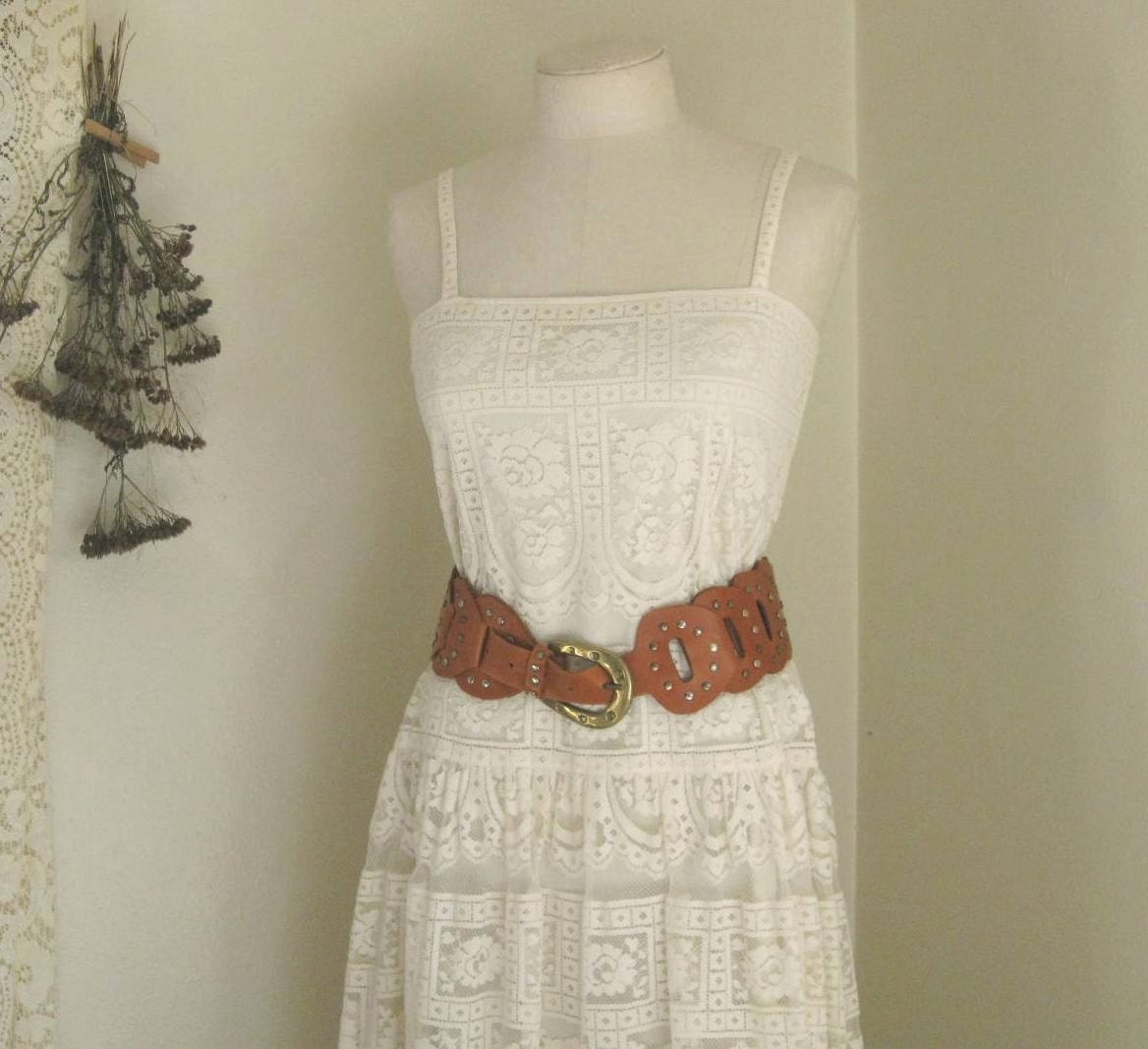 Vintage Ivory White Lace pinafore Dress