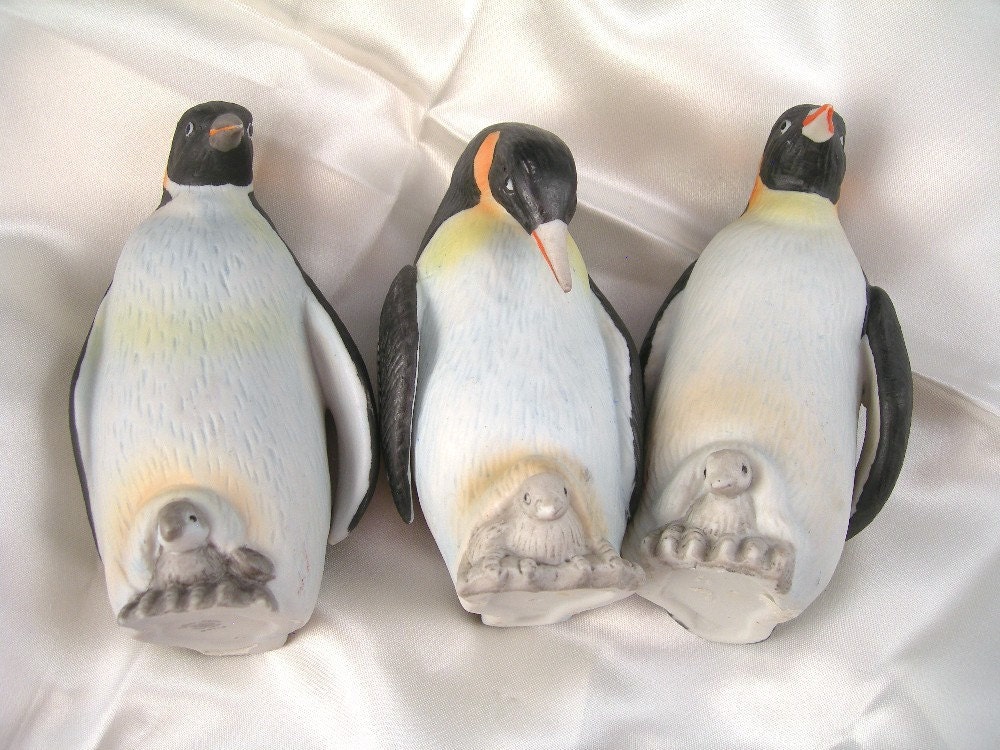 Vintage Penguin Figurines Set of 3 by Lefton China
