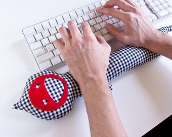 Keyboard Wrist Cushion Gingham