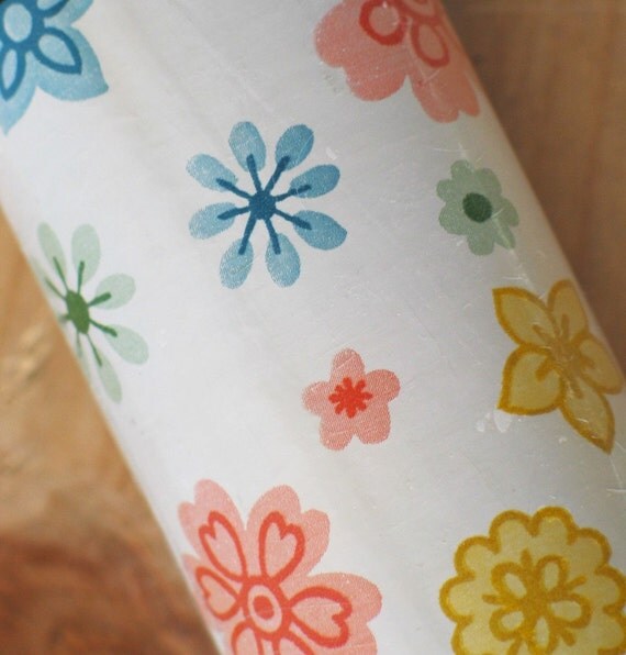 retro flower contact paper