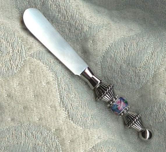 dip spreader cheese knife lovely art glass beads on handle art glass