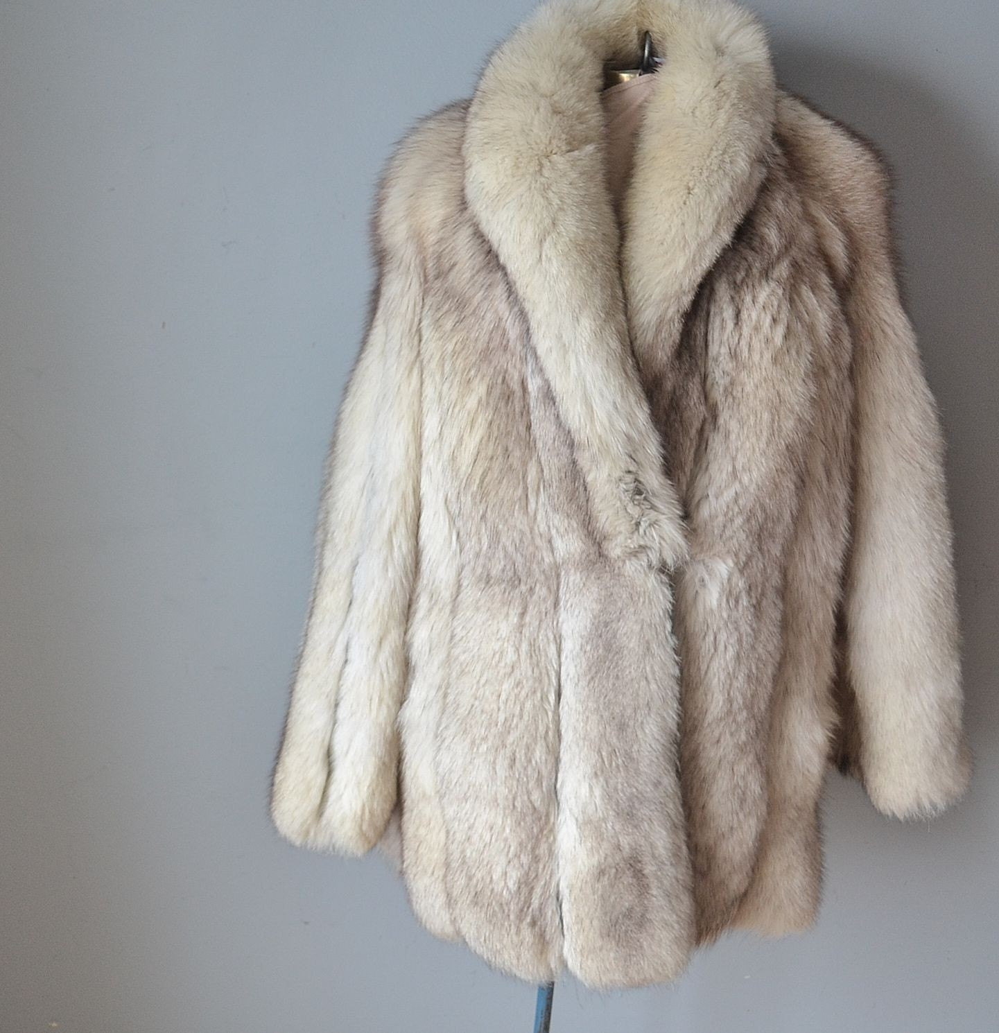 vintage Norwegian blue fox fur jacket short coat