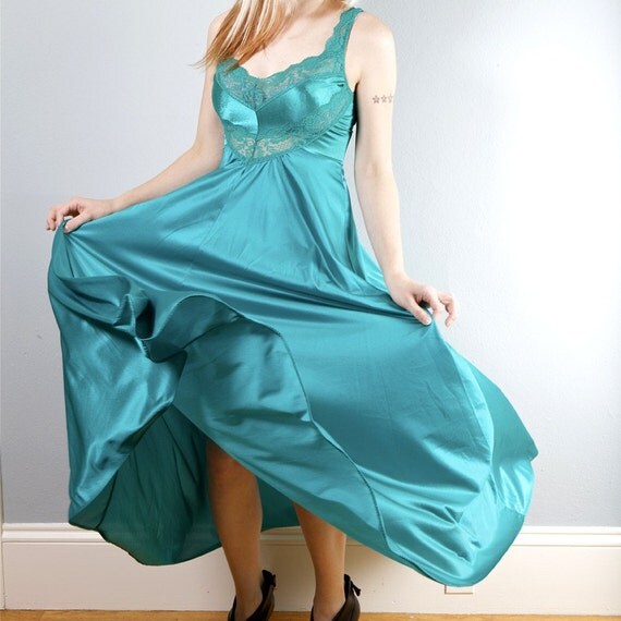 emerald green slip