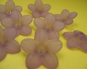 12 Vintage Large Frosted Purple Lucite Flower beads 22mm