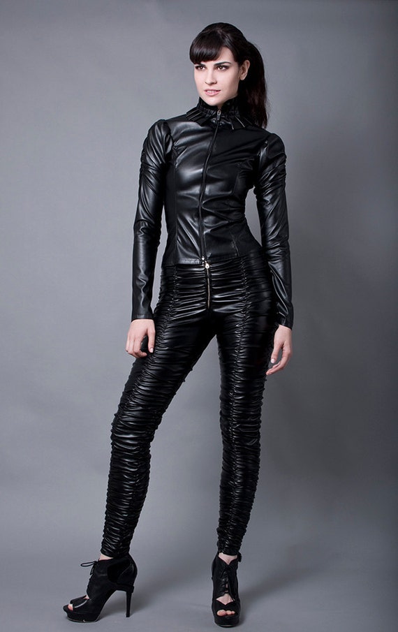 ruched bottom leather pants