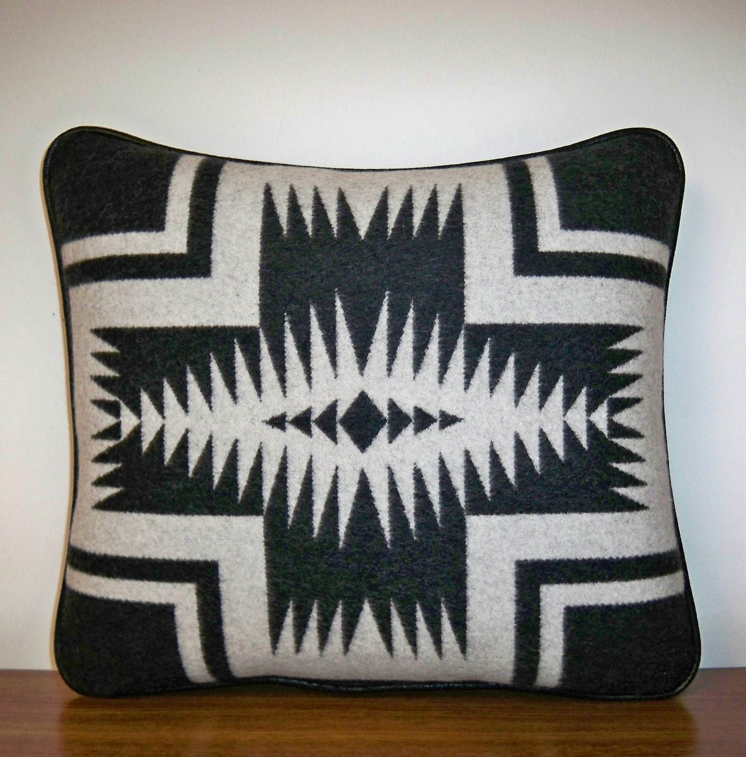 Pendleton Wool Pillow Southwest Black White