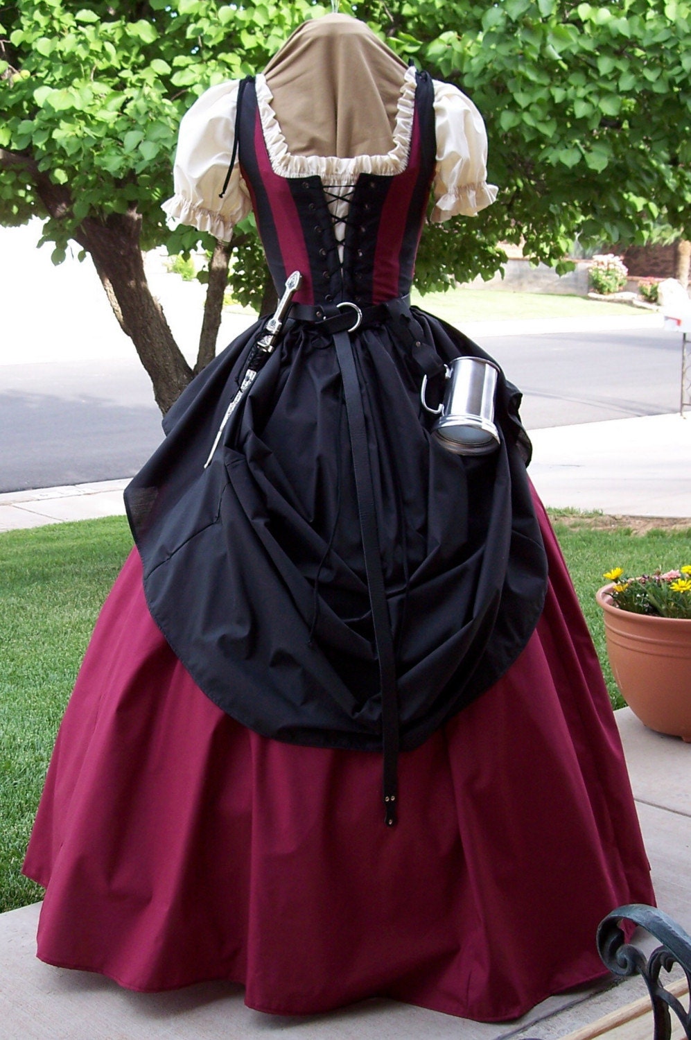 Renaissance Pirate Maiden Wench Gown Dress Costume 7688