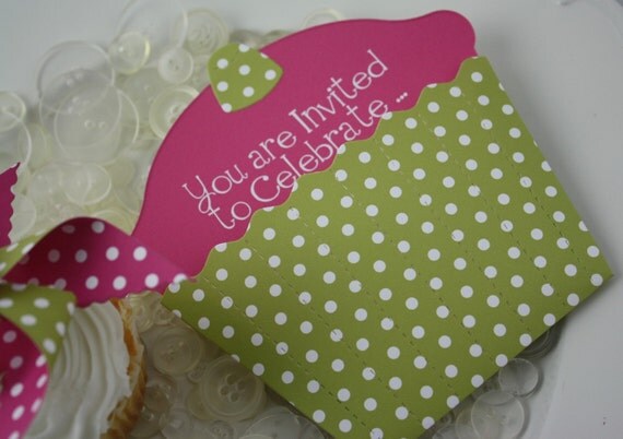 Cupcake Shaped Birthday Invitations 4