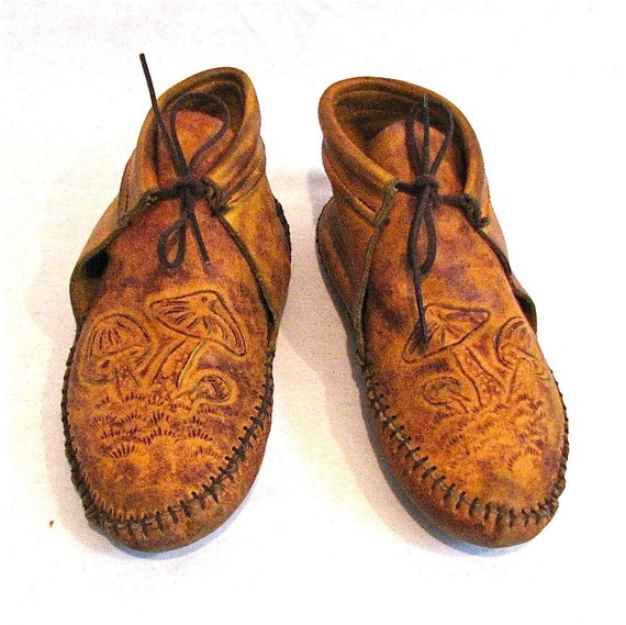 tooled moccasins