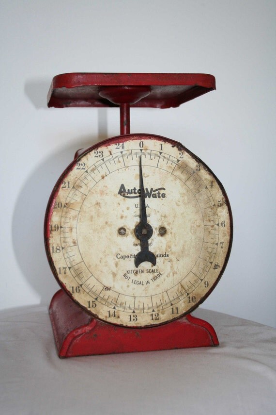 SALE Vintage Kitchen Scale Red   Il 570xN.23095036 