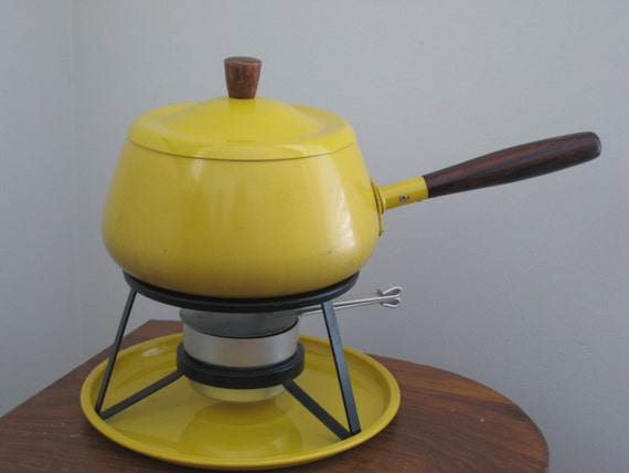 1960s Fondue Set Enamelware w/ Skewers Yellow 0018-H