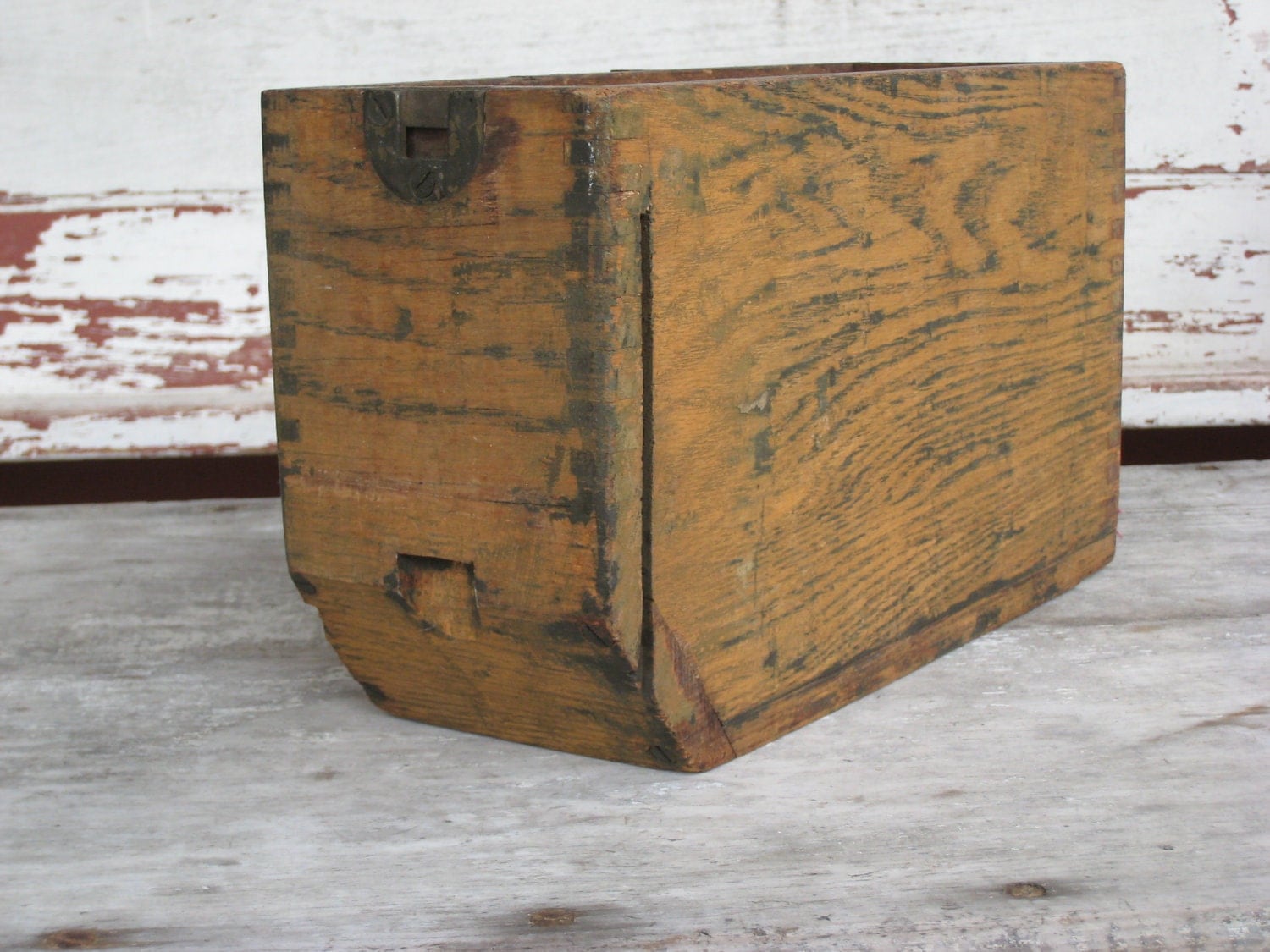 Antique WW1 Wooden Ammo Box for .30 or .50 Caliber Machine Gun