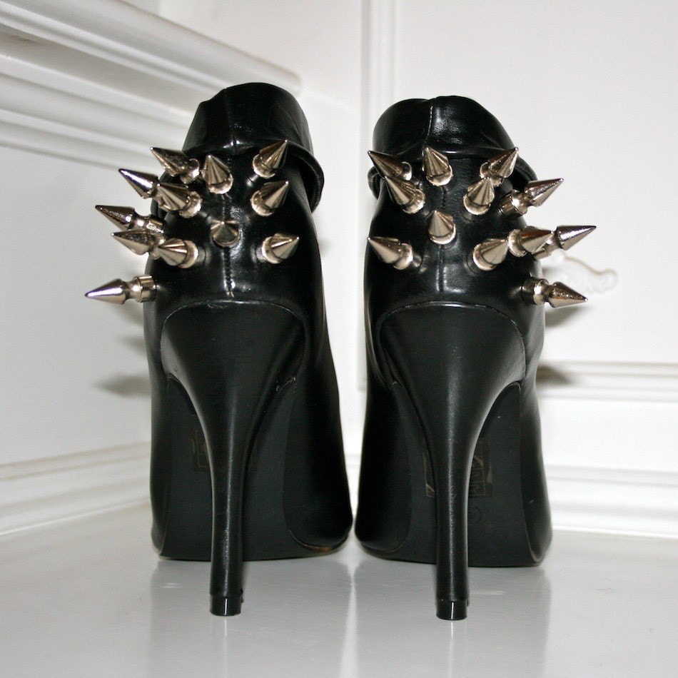 Spiked Heel Ankle Boots Size 10