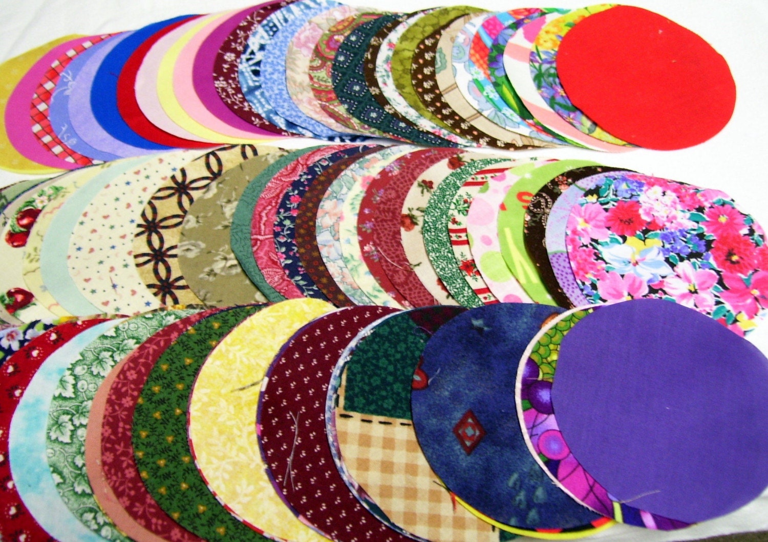 Die Cut fabric Circles in 4 or 5 inch Great for making Yo