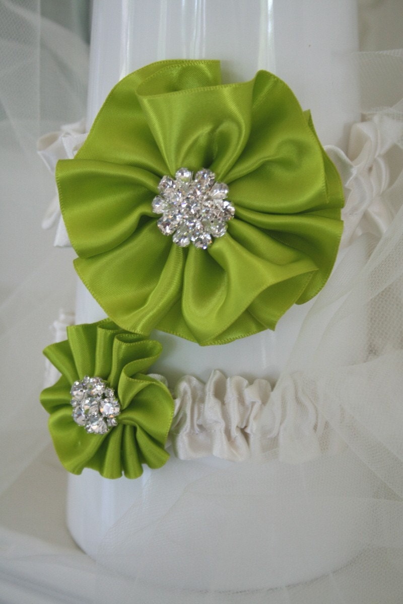 Ivory and Bright Green Ribbon Flower Garter Set