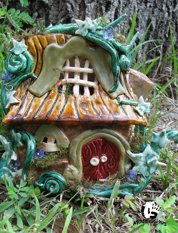 Garden Fairy Tail Cottage