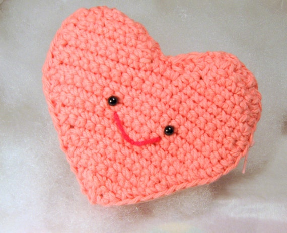 crochet heart coin purse