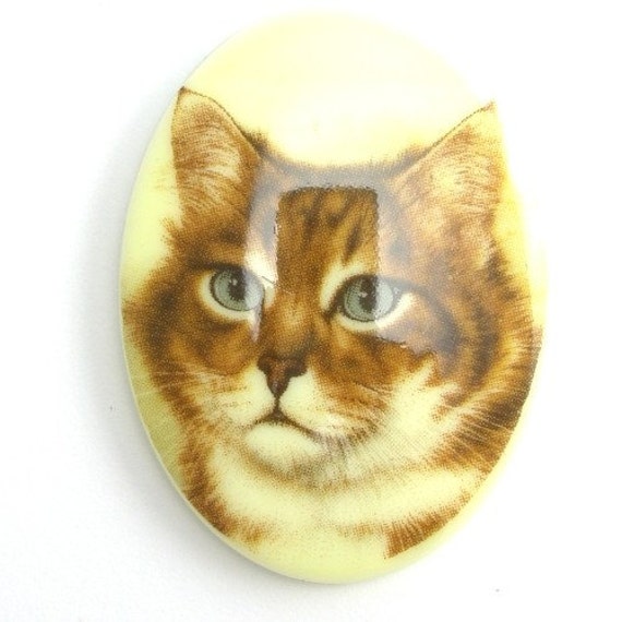 Vintage Cat Cameo Cabochon Plastic 40x30 1 VIC152