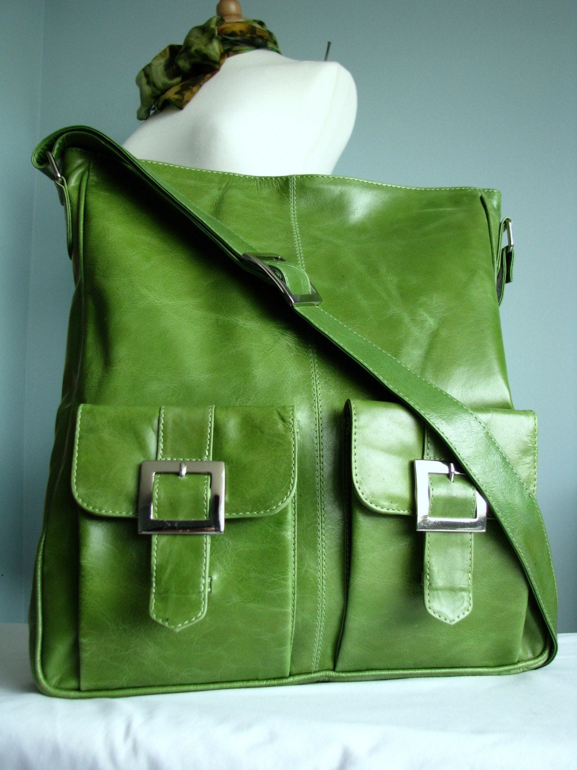 Kelly Green Leather Messenger Tote