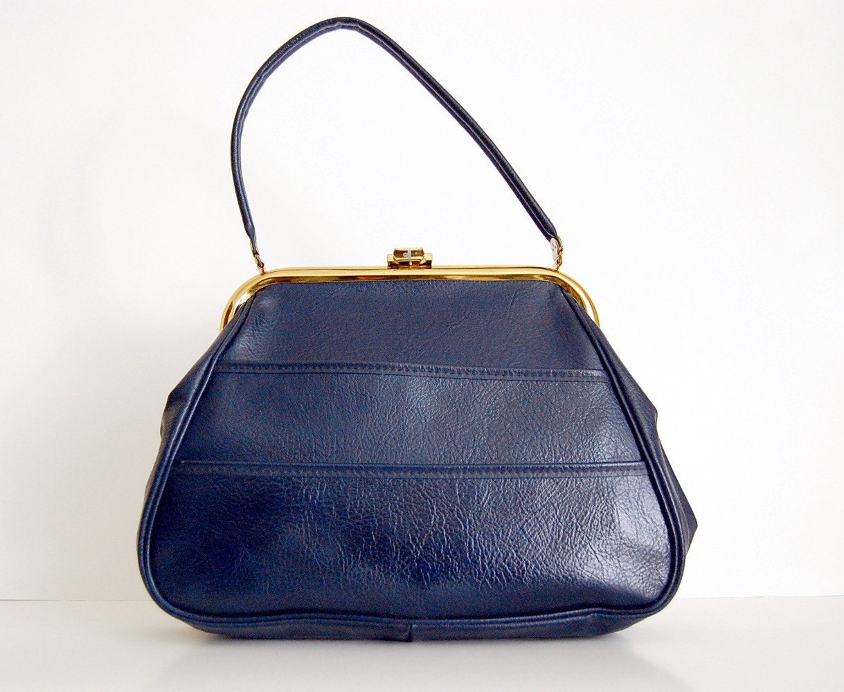 vintage 1960s handbags