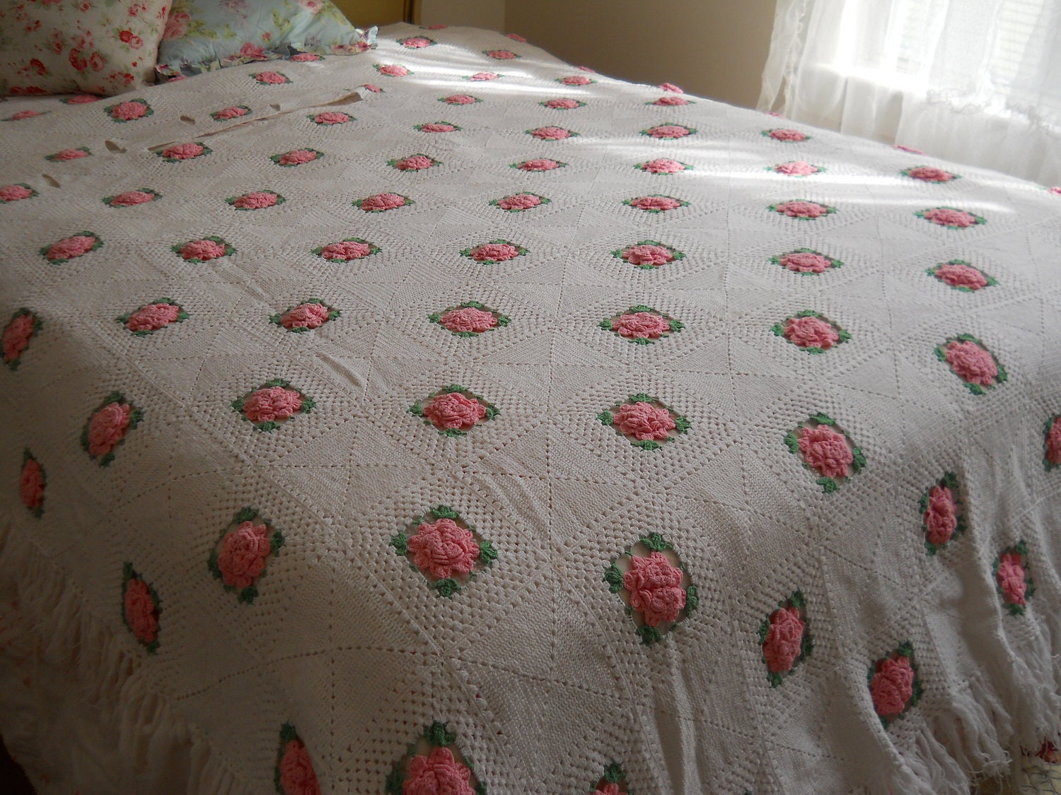 vintage crochet bed spread coverlet throw with by polkadotrose
