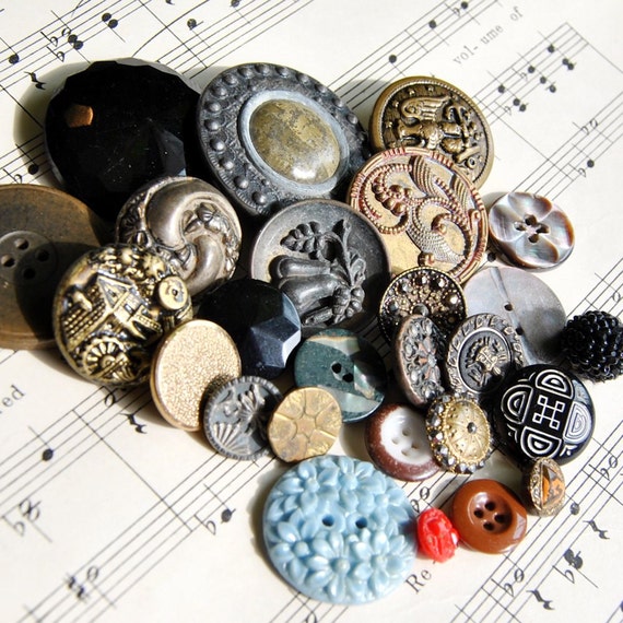 Antique Buttons Large Group of 26 Vintage Collection Victorian