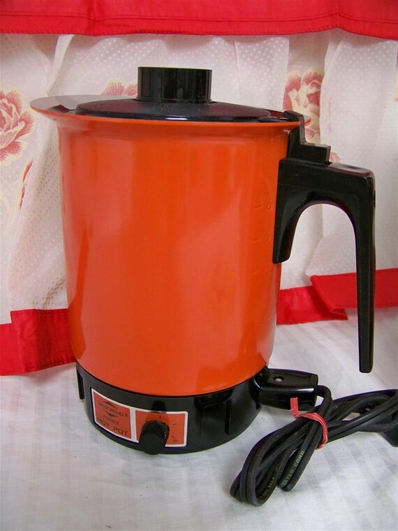 This Vintage Red Electric Hot Pot Rocks the 80's