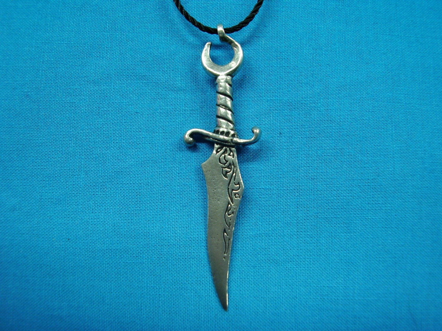 Dagger Necklace Pendant Jewelry Handcast In Silver Pewter