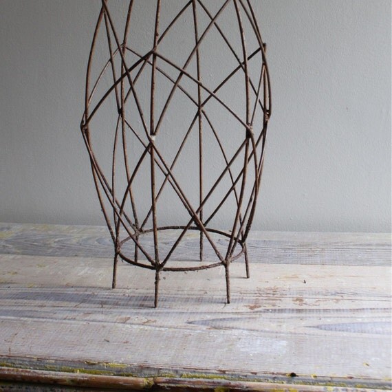 Large Vintage Wire Topiary Frame