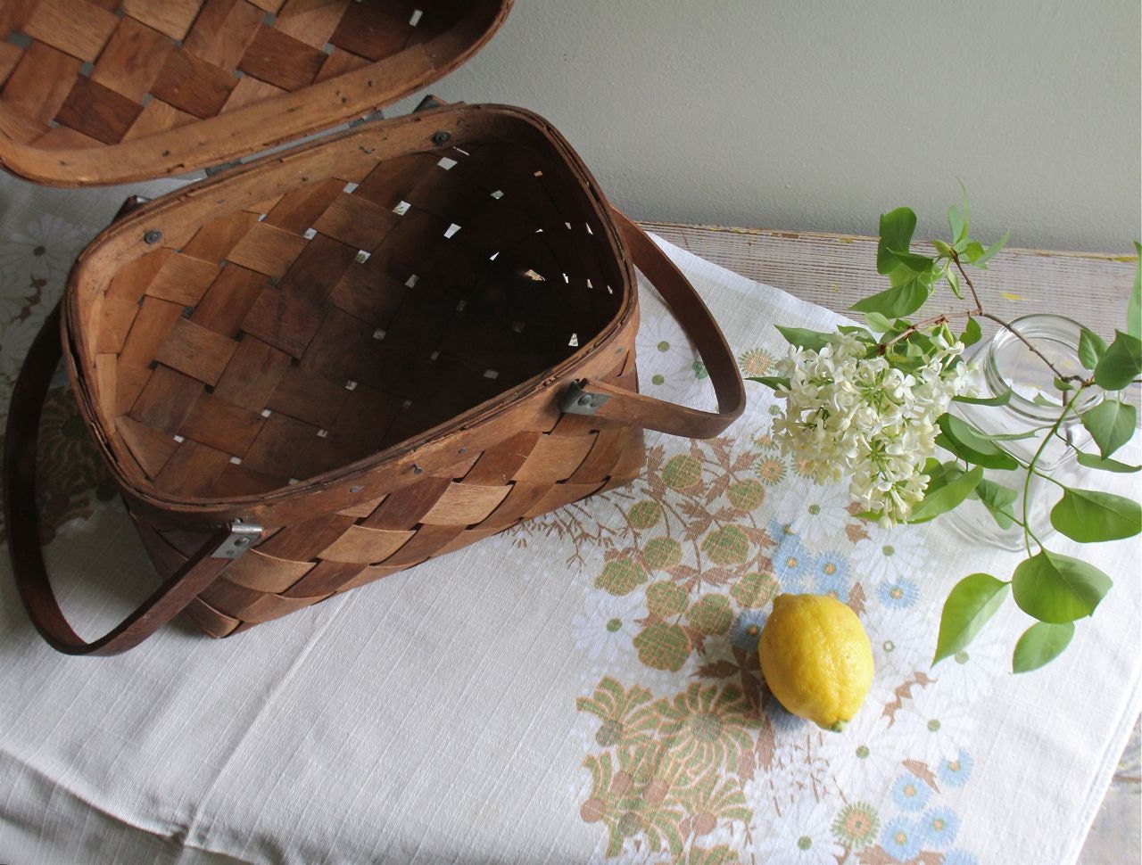 Vintage Picnic Basket and Cloth