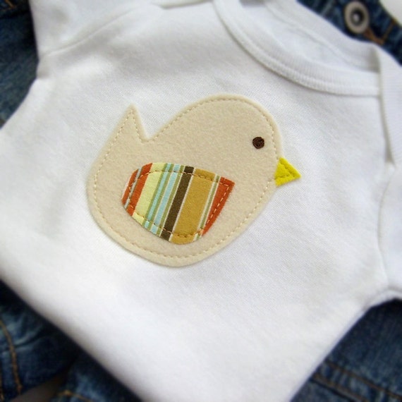 Newborn Baby Boy Clothes // Bodysuit Size 0-3 months // Baby Chick Bodysuit // Baby Clothing