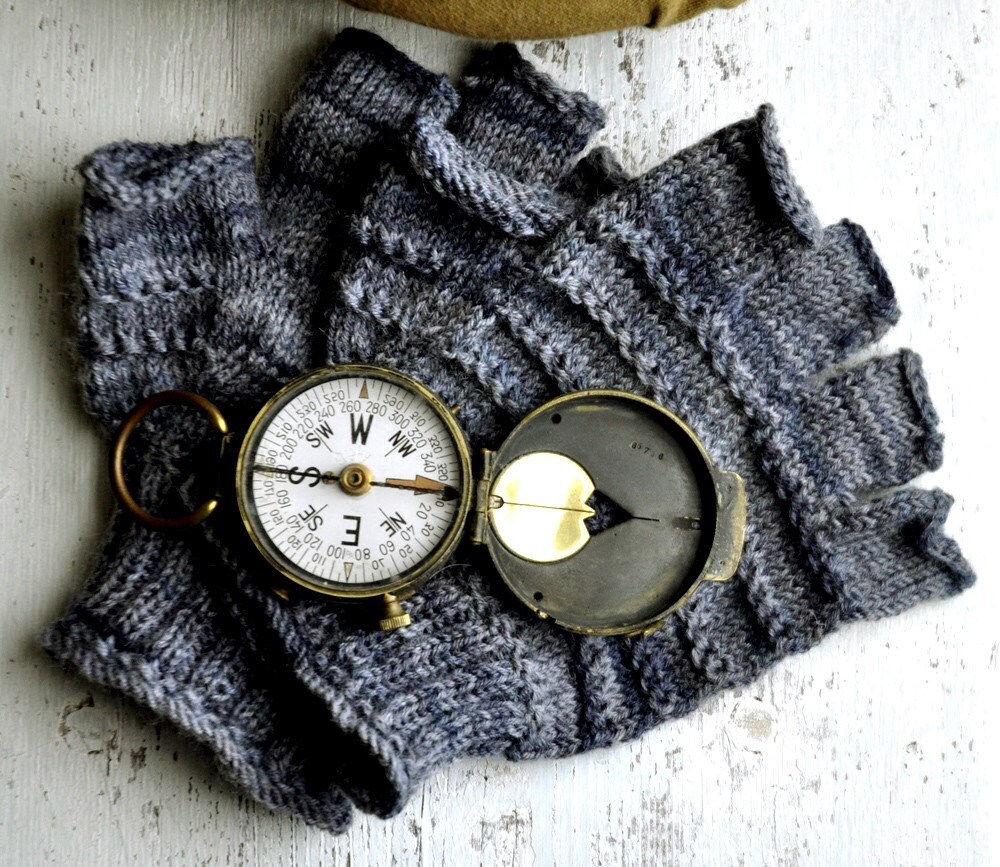 NY Knucks Knuckle Gloves for a Guy Knitting Pattern Instant