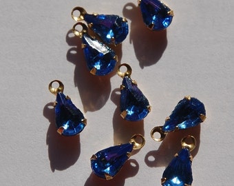 Sapphire Glass Teardrop Stones in 1 Loop Brass Setting par001D
