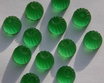Vintage Frosted Green Ribbed Cabochons 10mm cab381