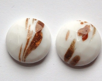 Vintage White Faceted Glass with Goldstone 18mm cab780A
