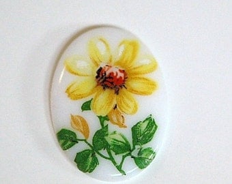 Vintage Glass Cabochon Germany Yellow Flower on White 25x18mm cab684