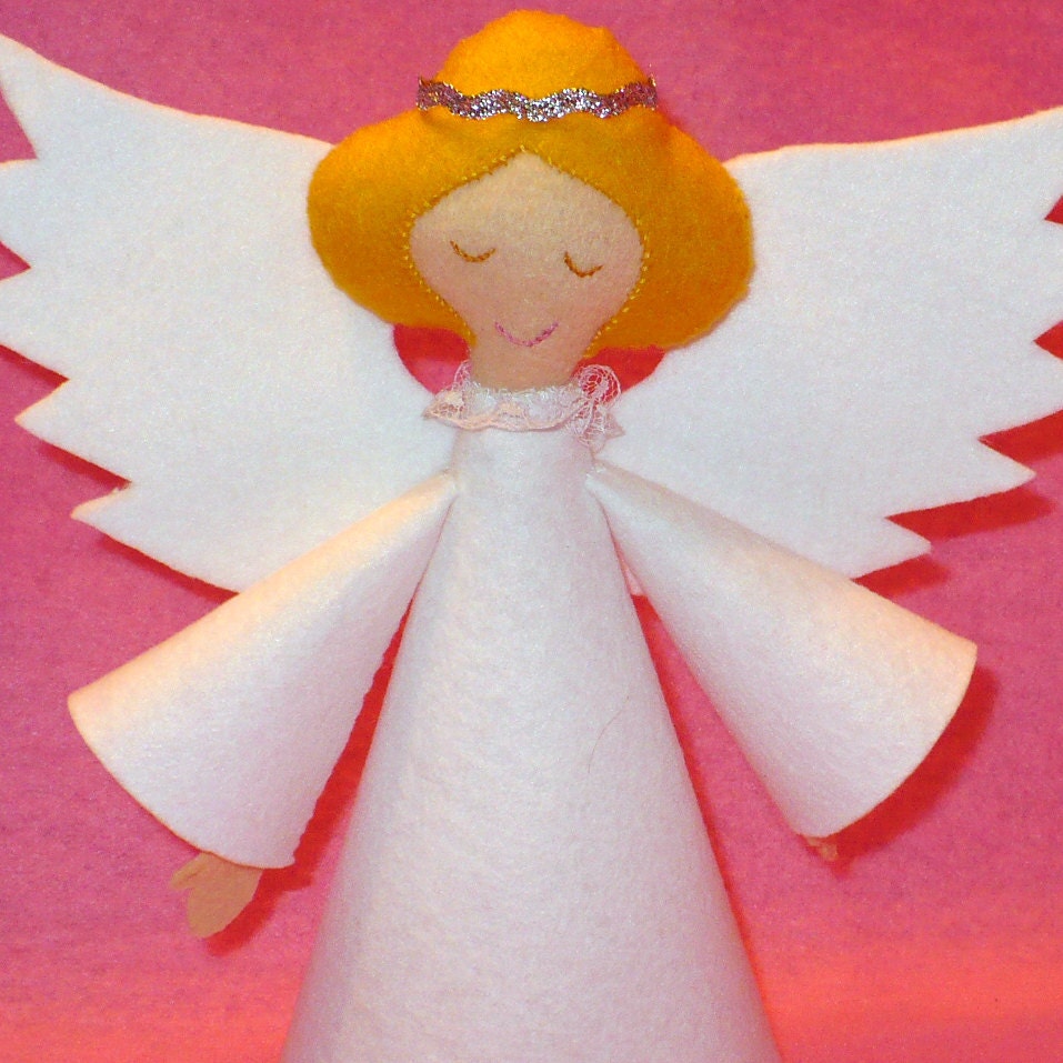 Nine Inch Felt Tree Top Angel