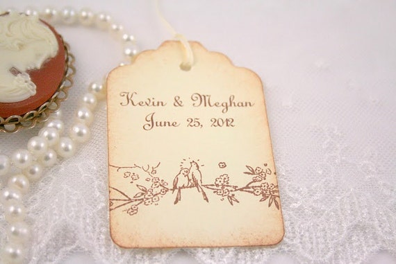 Wedding Favor Tag Personalized Wedding Tags / by OnTheWingsPaperie