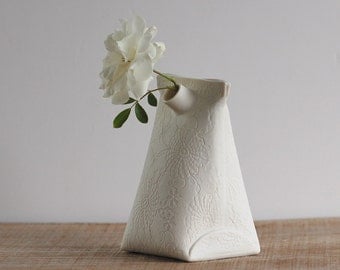 modern porcelain mini vase. handmade ceramic bud vase. Artful Dodger Variations (Object N.3 Large) by Wapa Studio.