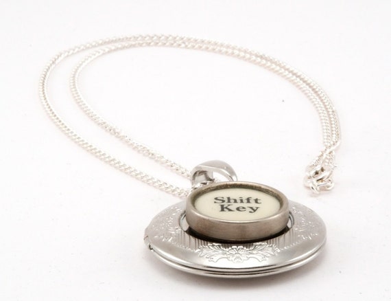 D letter locket Clearance