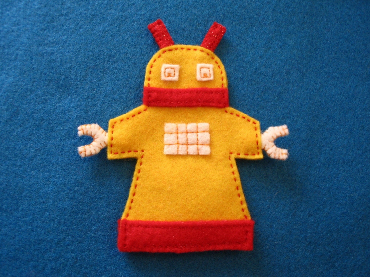 Robot Finger Puppet