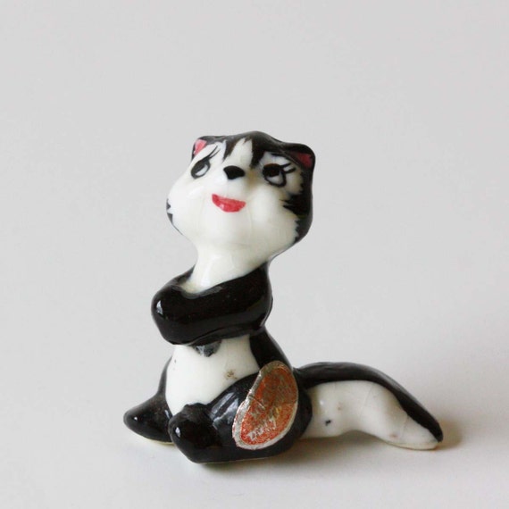 Tiny Vintage Porcelain Skunk Figurine